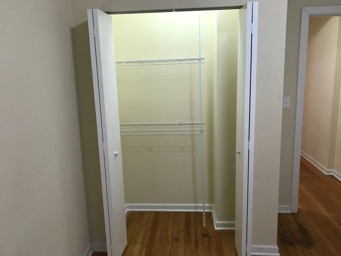 4749 N Troy St, ,  60625, USA 60625-unit#2N-Chicago-IL