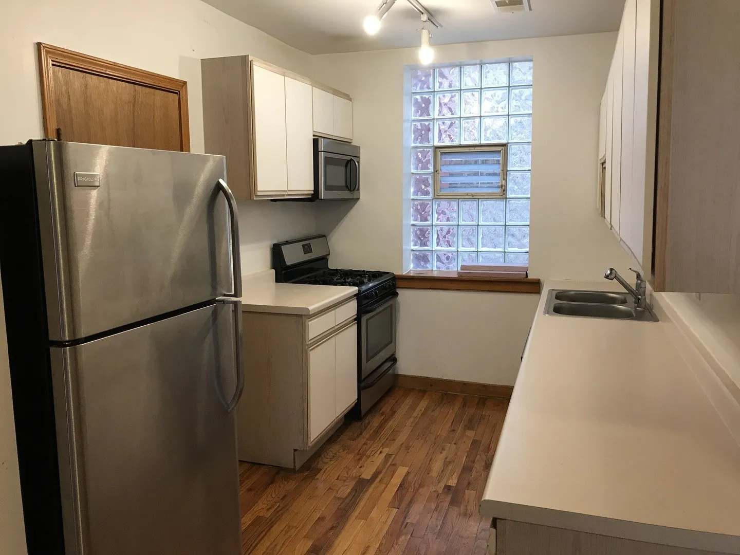 4933 N Kedzie Ave, , 60625, USA 60625-unit#2E-Chicago-IL