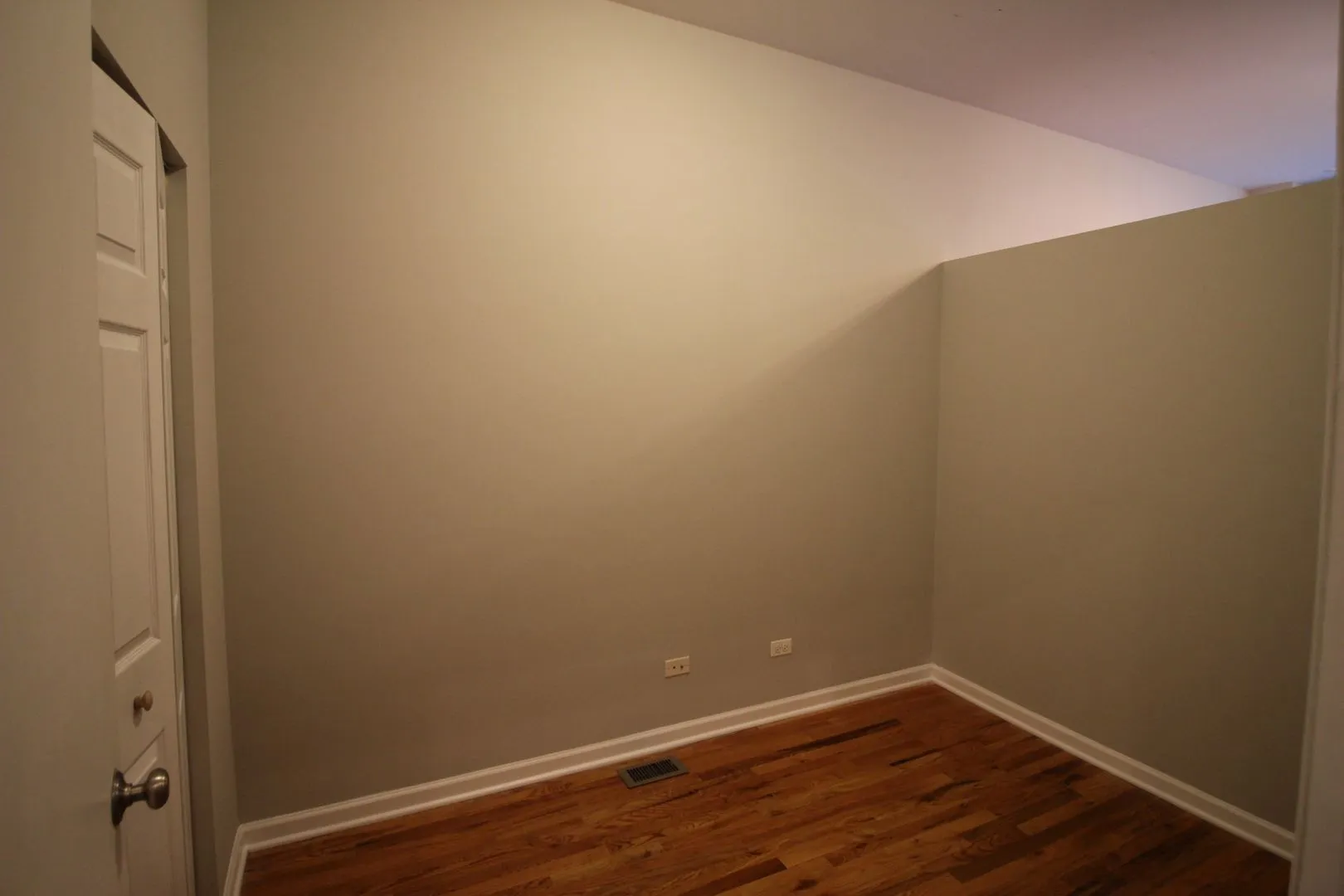 3007 W Lawrence Ave, , 60625, USA 60625-unit#STORE-Chicago-IL