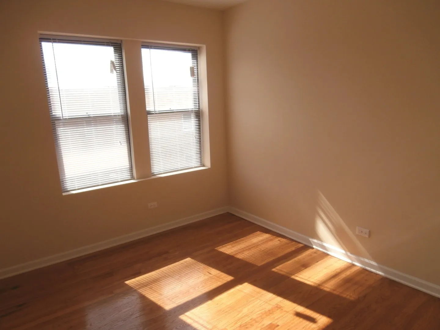 4751 N Troy St, , 60625, USA 60625-unit#1W-Chicago-IL