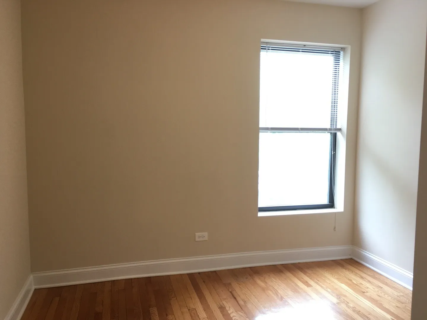 5402 N Winthrop Ave, ,  60640, USA 60640-unit#2-Chicago-IL