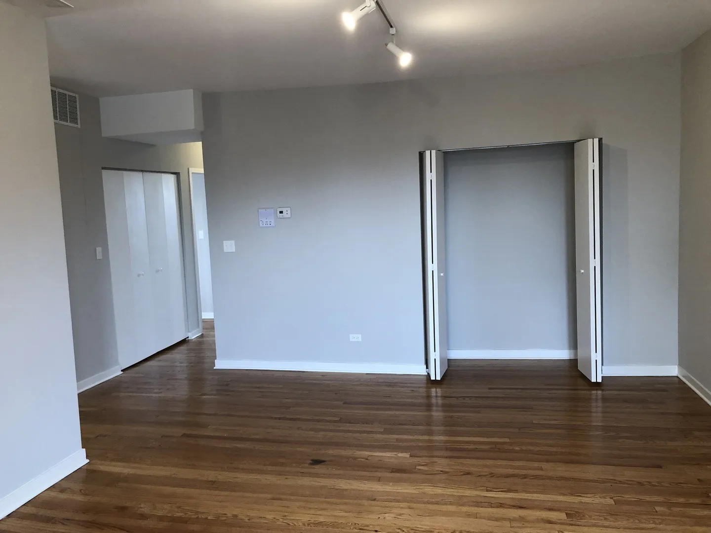 4816 N Monticello Ave, ,  60625, USA 60625-unit#3-Chicago-IL