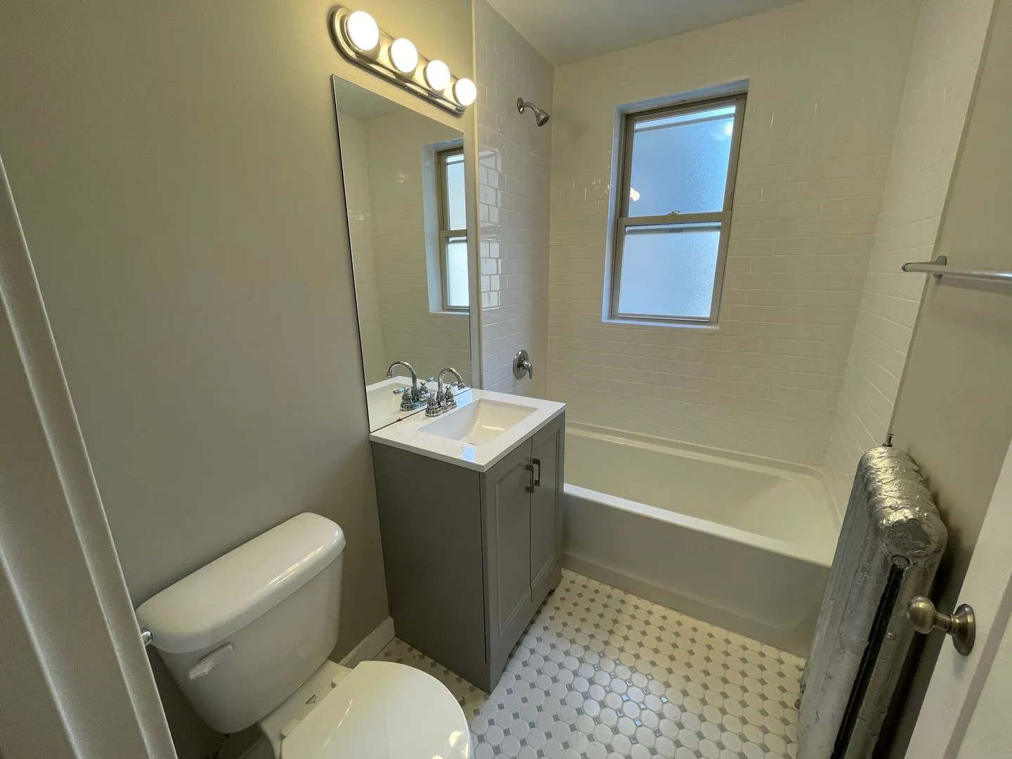 1204 W Granville Ave, , 60660, USA 60660-unit#216-Chicago-IL
