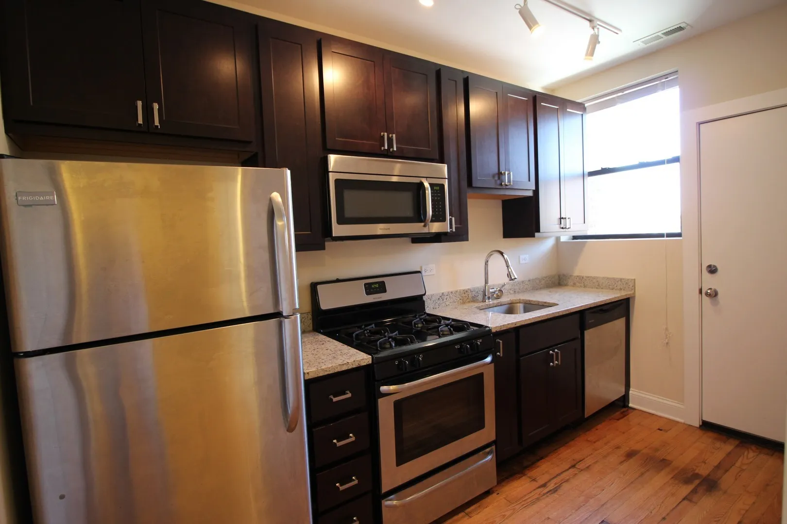 1108 W Balmoral Ave, , 60640, USA 60640-unit#3-Chicago-IL