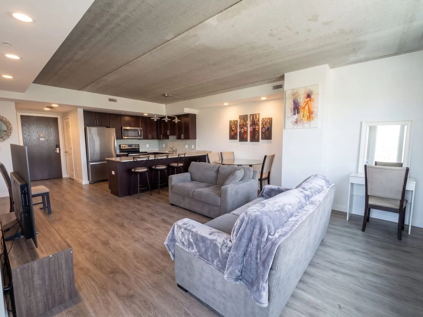 1323 W Morse Ave, , 60626, USA 60626-unit#709-Chicago-IL
