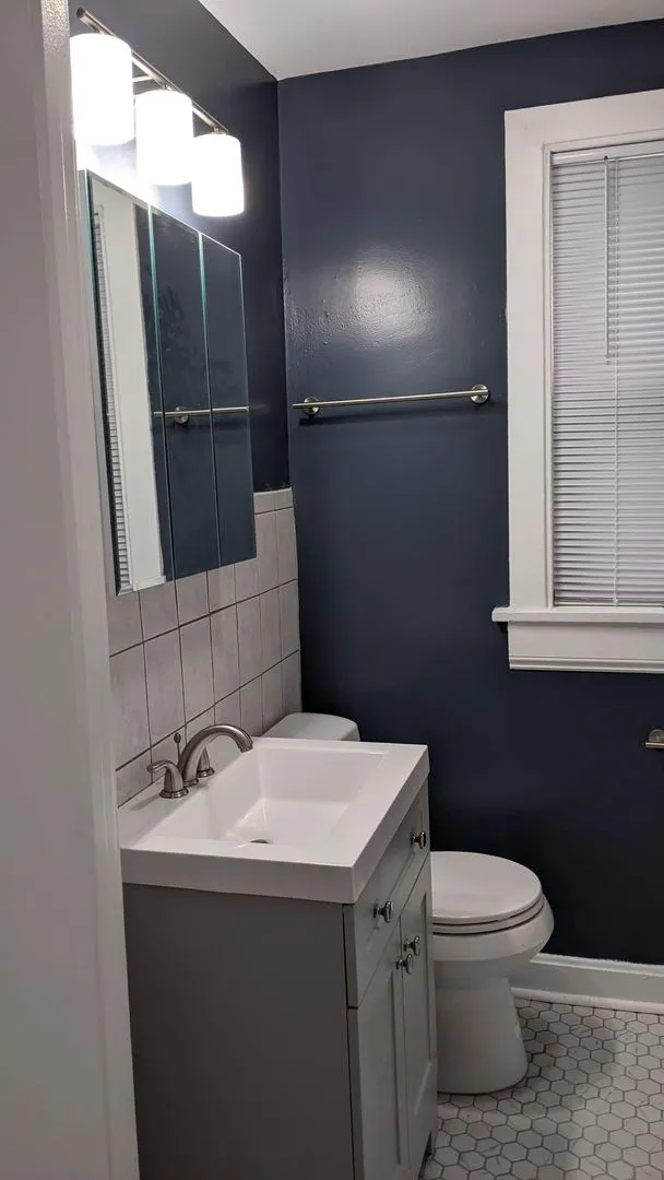 2507 N Lotus Ave, ,  60639, USA 60639-unit#1R-Chicago-IL