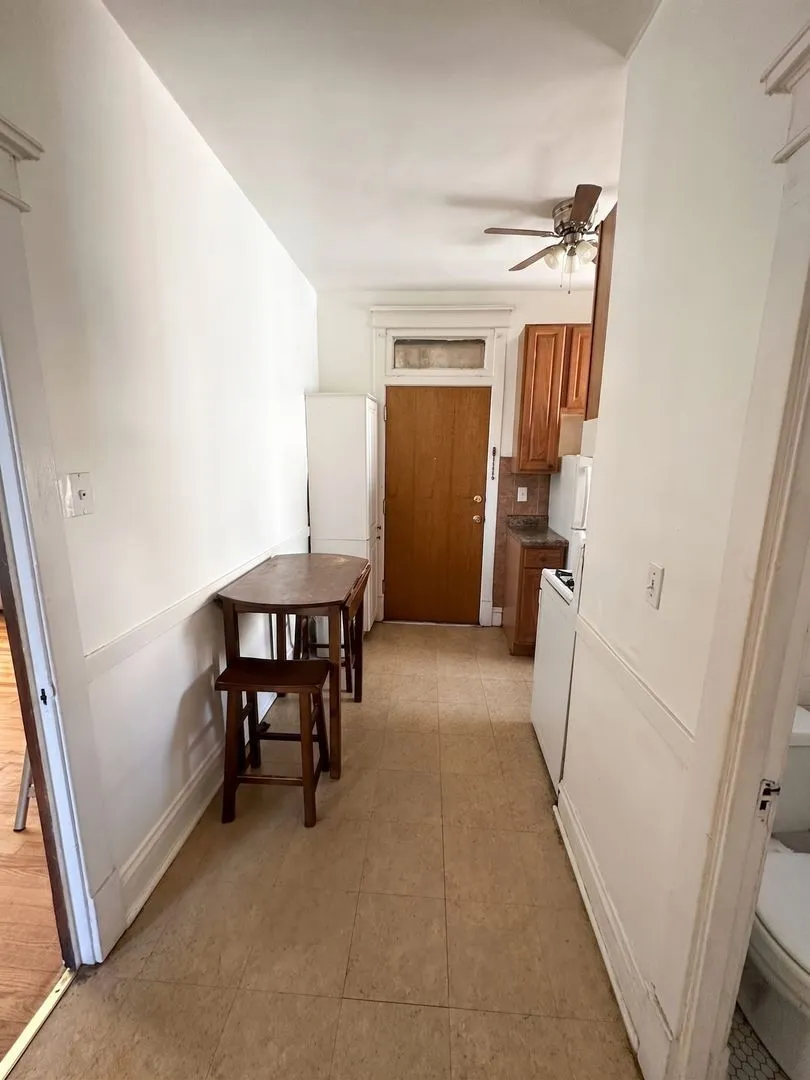 4828 W Hutchinson St, ,  60641, USA 60641-unit#2W-Chicago-IL