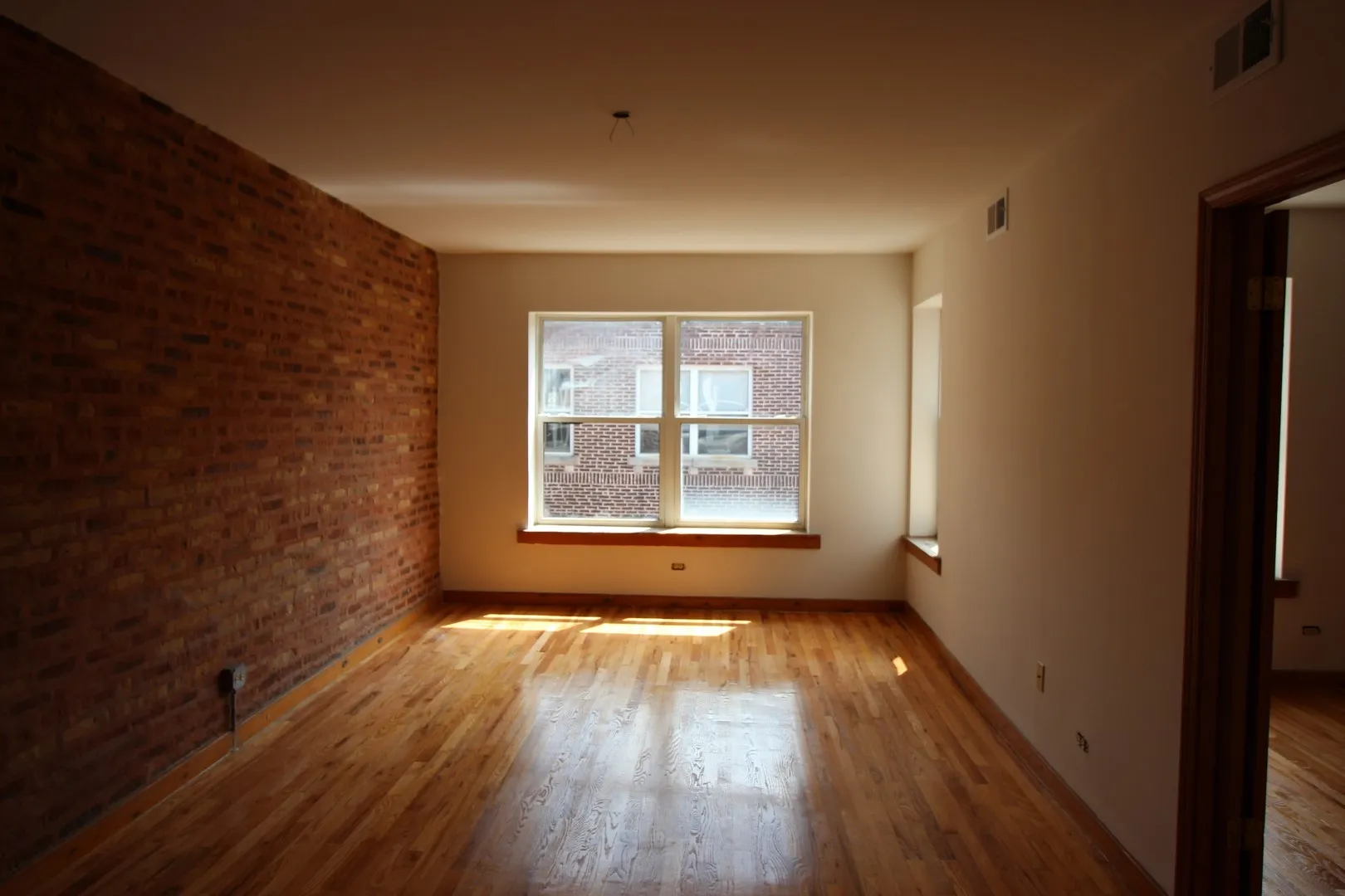 4931 N Kedzie Ave, , 60625, USA 60625-unit#3W-Chicago-IL