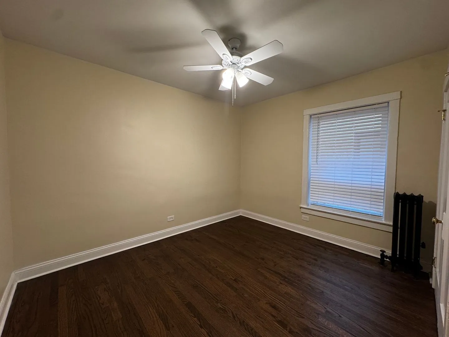 1381 W Greenleaf Ave, , 60626, USA 60626-unit#2S-Chicago-IL