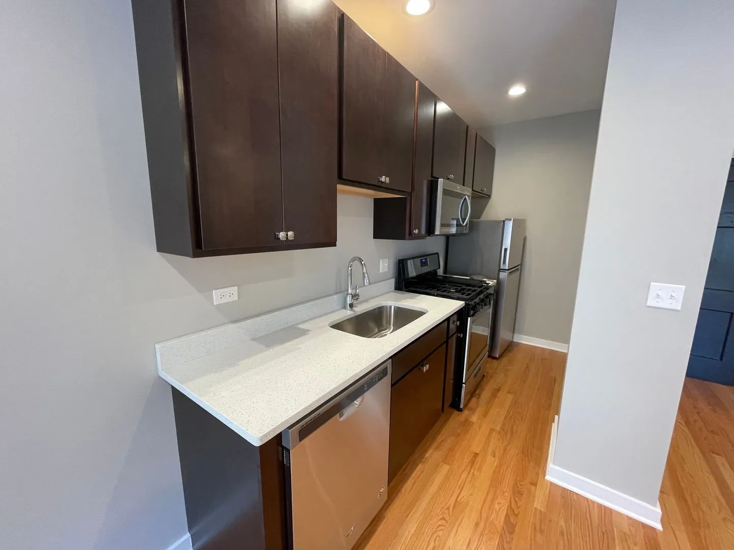 1204 W Granville Ave, , 60660, USA 60660-unit#216-Chicago-IL