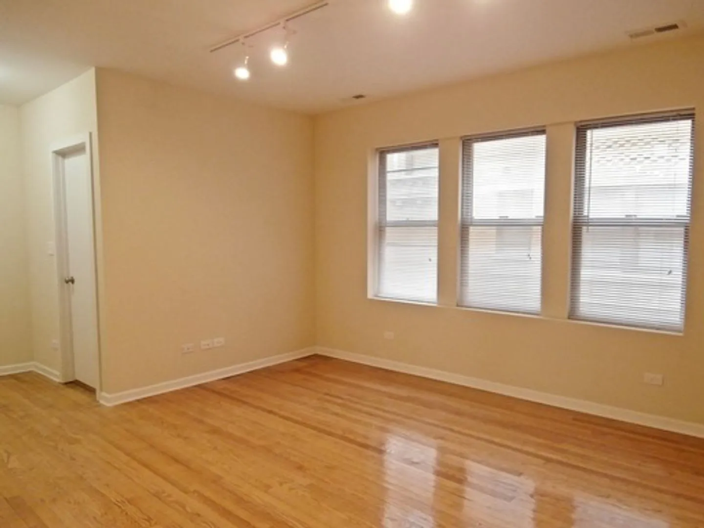 4747 N Troy St, , 60625, USA 60625-unit#3E-Chicago-IL