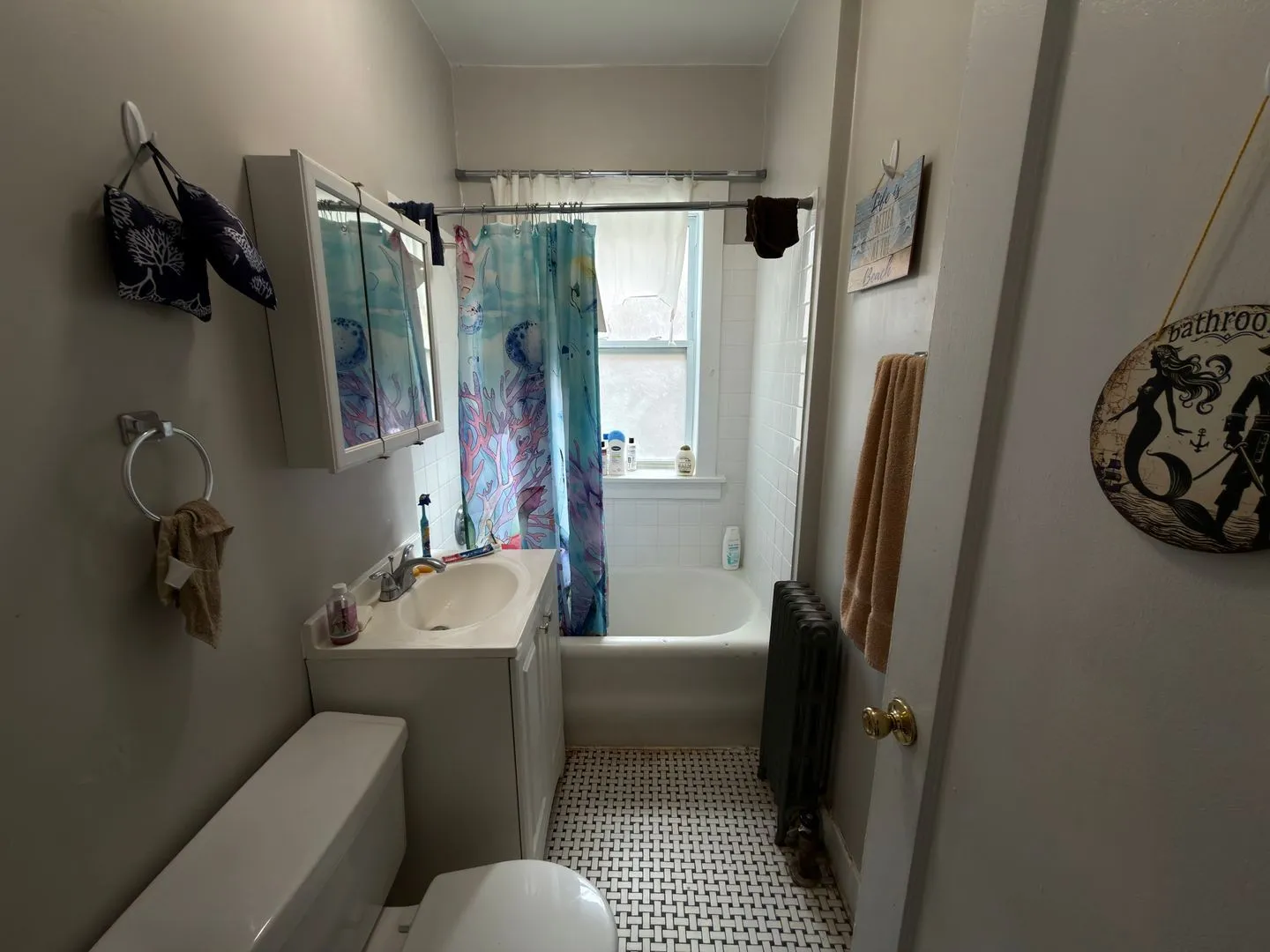 6437 N Leavitt St, , 60645, USA 60645-unit#2S-Chicago-IL