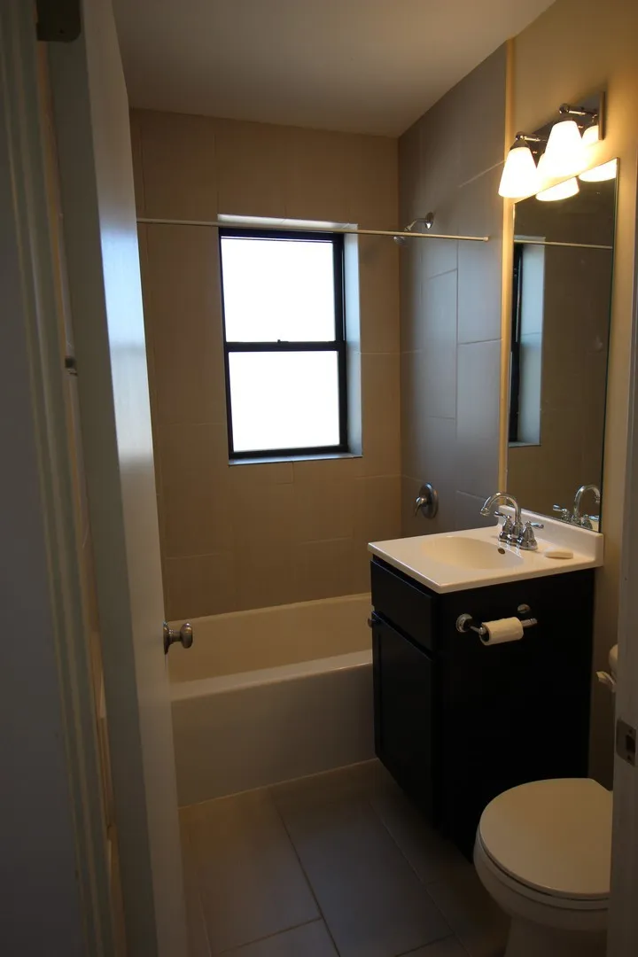 3121 W Lawrence Ave, ,  60625, USA 60625-unit#2-Chicago-IL
