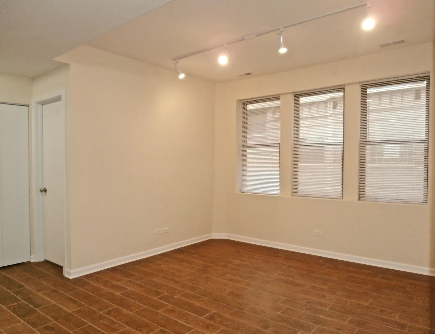 4748 N Sacramento Ave, ,  60625, USA 60625-unit#GARDEN-Chicago-IL
