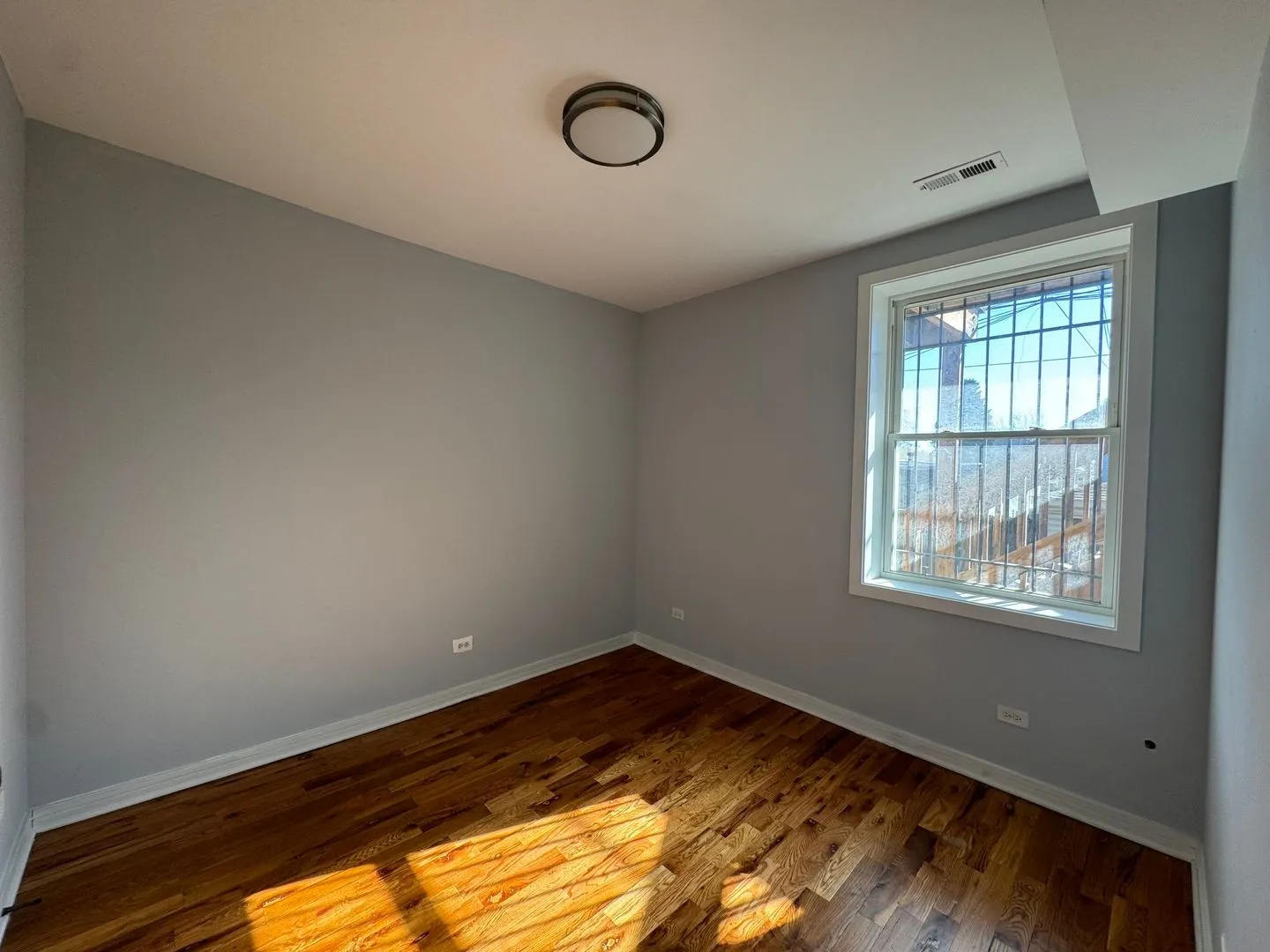 1150 N Keeler Ave, , 60651, USA 60651-unit#1E-Chicago-IL