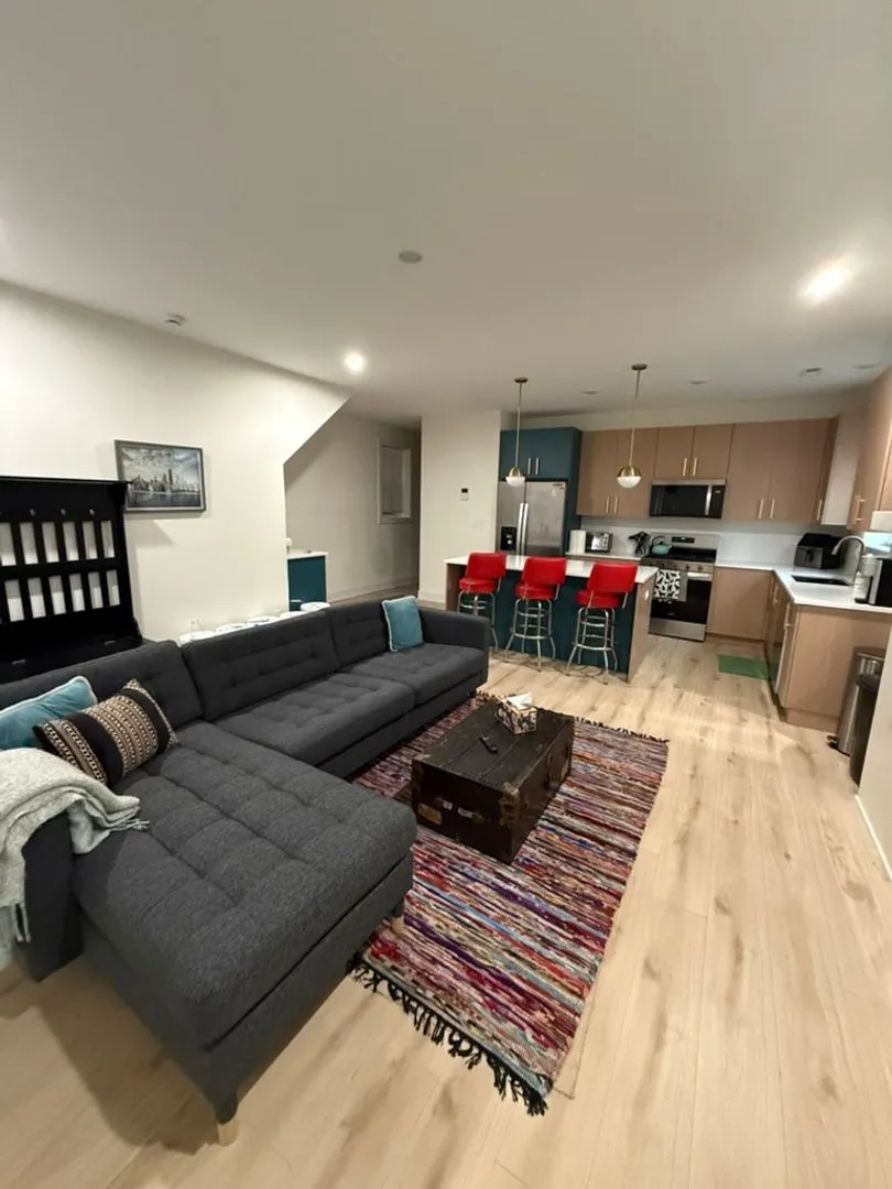 4314 S Evans Ave, ,  60653, USA 66053-unit#1-Chicago-IL
