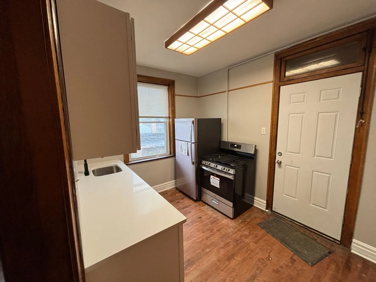 5355 W Irving Park Rd, ,  60641, USA 60641-unit#3-Chicago-IL