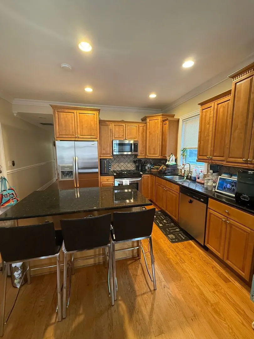 4507 W Lawrence Ave, , 60630, USA 60630-unit#211-Chicago-IL