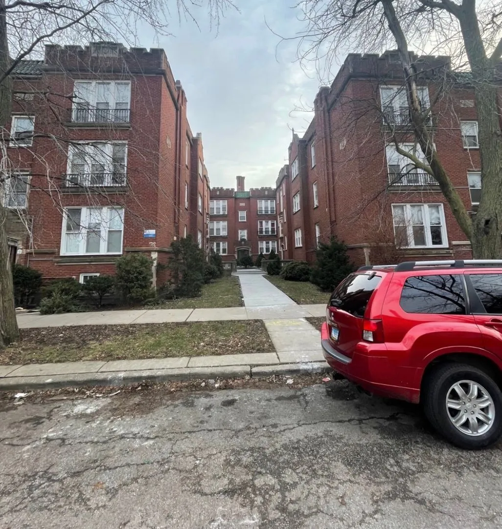 4019 W School St, , 60641, USA 60641-unit#1E-Chicago-IL
