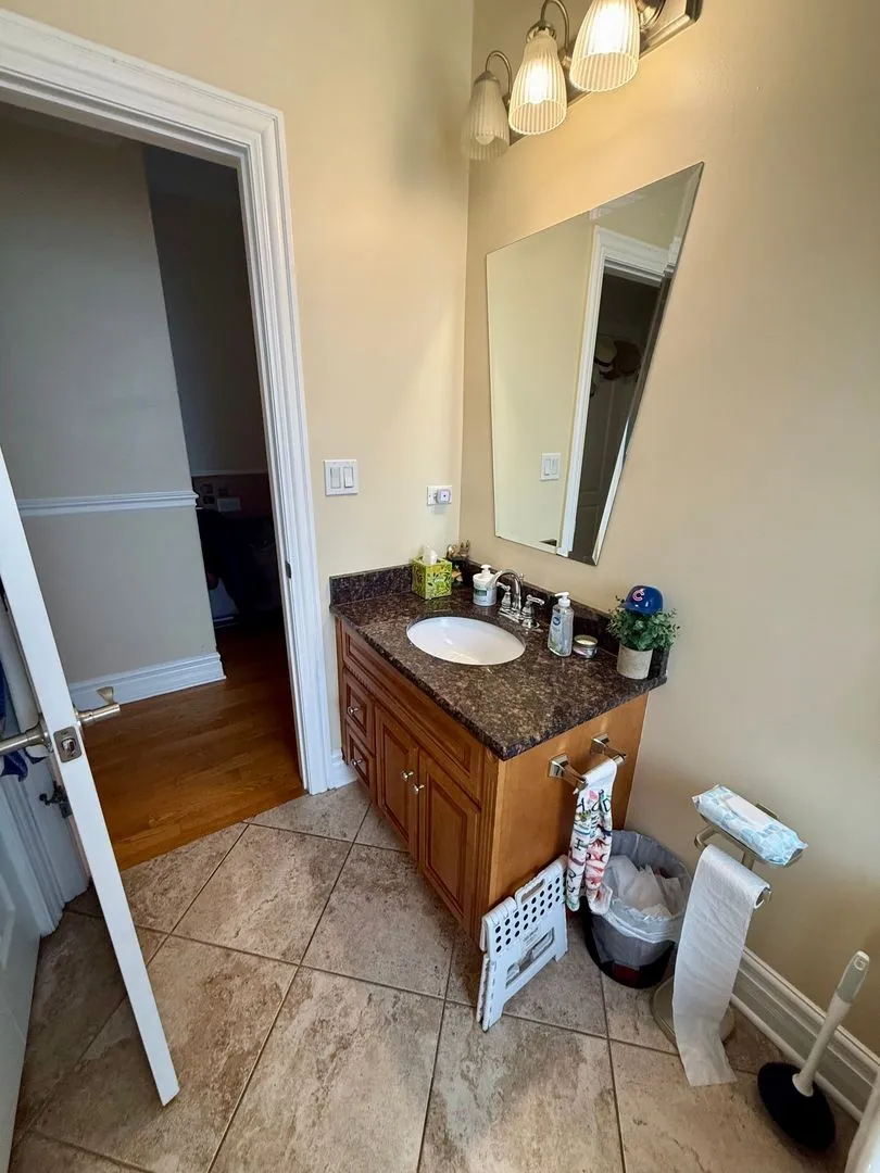 4507 W Lawrence Ave, , 60630, USA 60630-unit#211-Chicago-IL