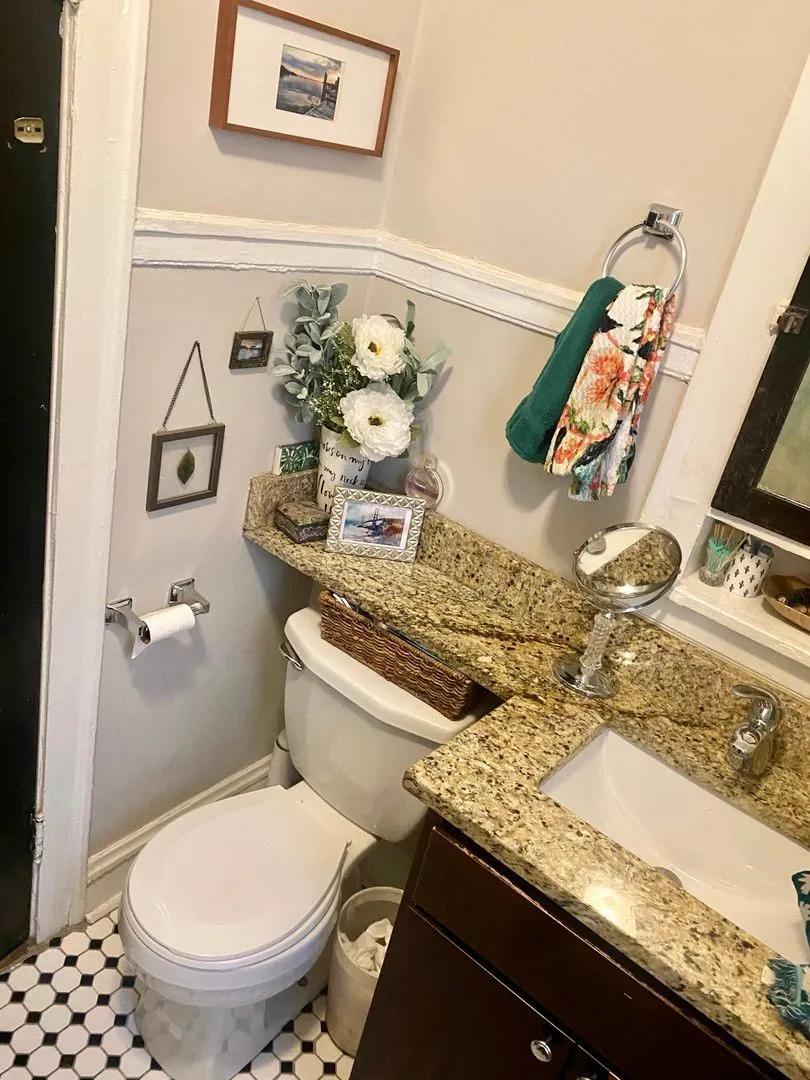 2259 W Eastwood Ave, ,  60625, USA 60625-unit#1S-Chicago-IL