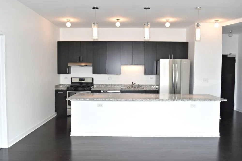 6355 N Wayne Ave, , 60660, USA 60660-unit#21-Chicago-IL