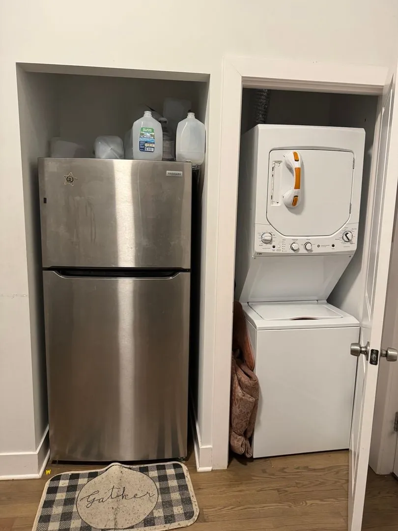 2421 N Clybourn Ave, ,  60614, USA 60614-unit#2421-1A-Chicago-IL