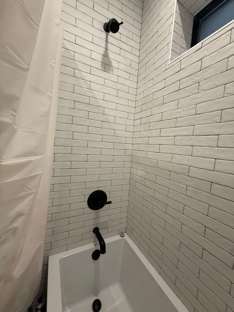 2244 N Kenmore Ave, , 60614, USA 60614-unit#2S-Chicago-IL