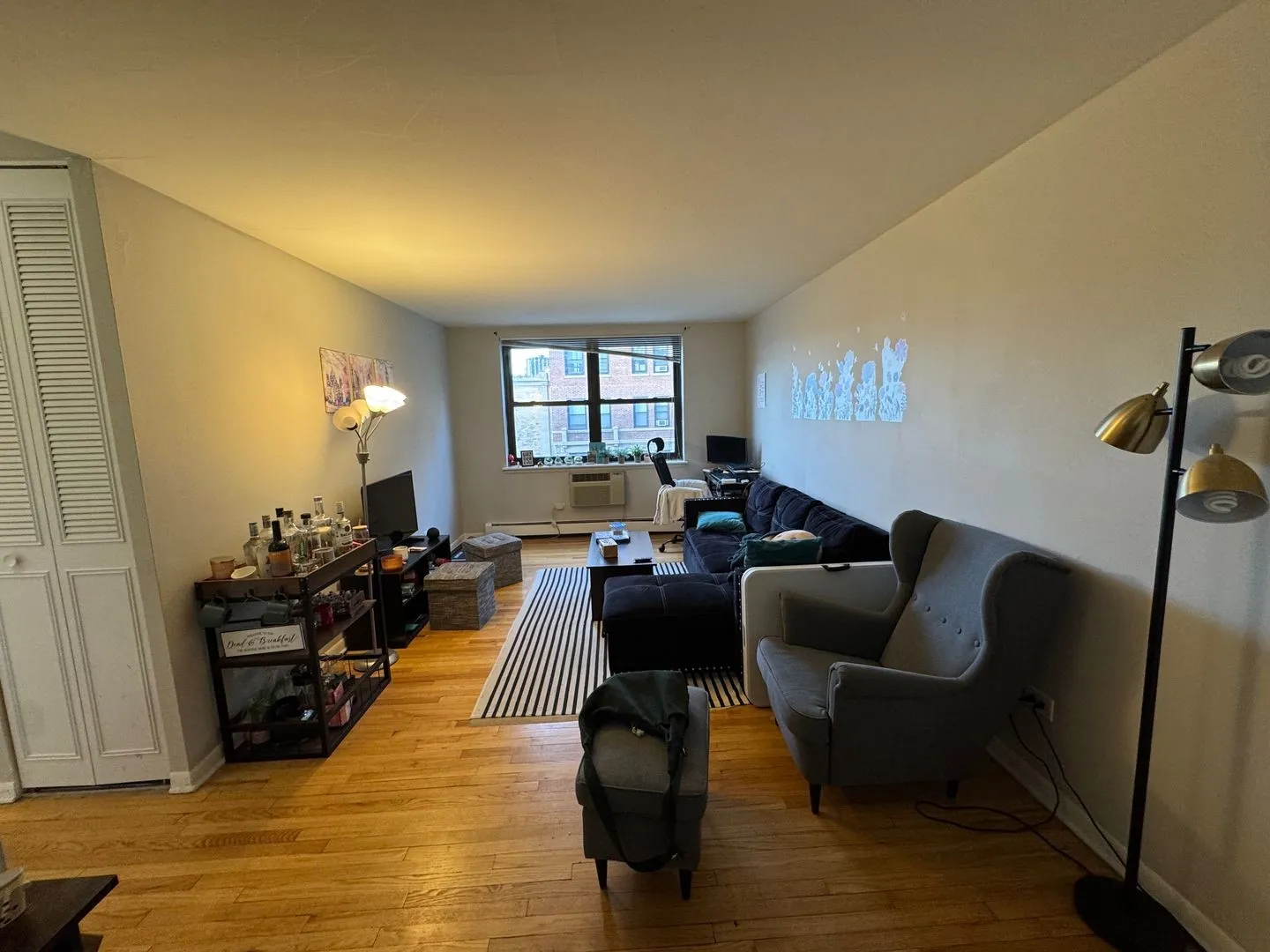541 W Briar Pl, ,  60657, USA 60657-unit#402-Chicago-IL