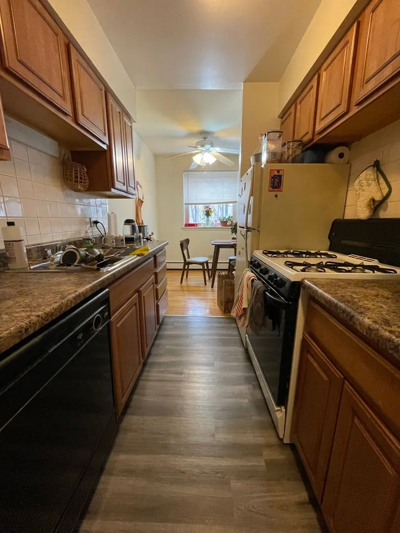 535 W Briar Pl, ,  60657, USA 60657-unit#359-Chicago-IL