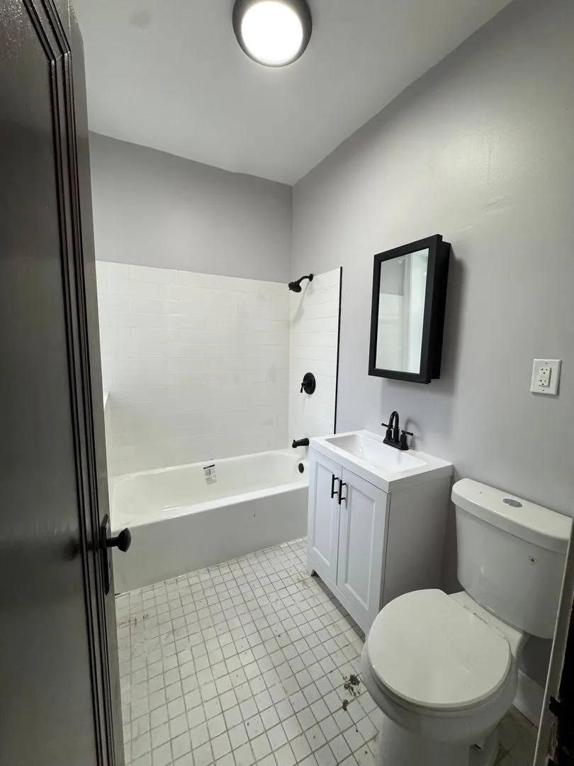 3803 W Addison St, , 60618, USA 60618-unit#2-Chicago-IL