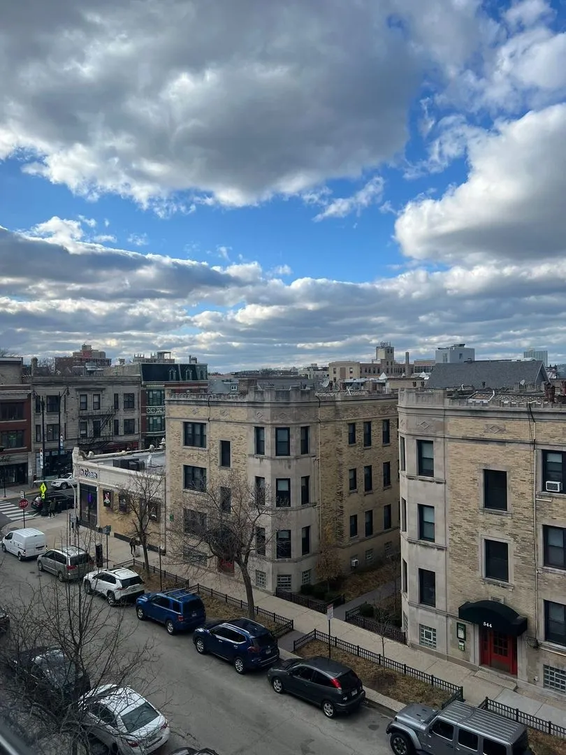 541 W Briar Pl, ,  60657, USA 60657-unit#502-Chicago-IL