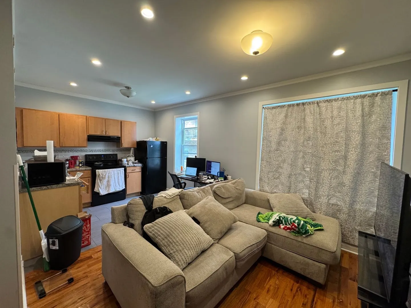 1148 N Keeler Ave, , 60651, USA 60651-unit#1W-Chicago-IL