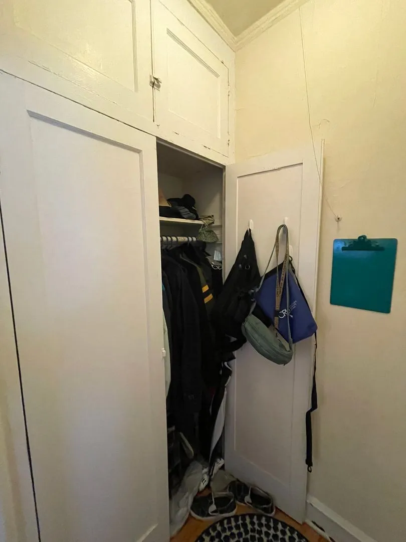 1333 W Touhy Ave, ,  60626, USA 60626-unit#1E-Chicago-IL