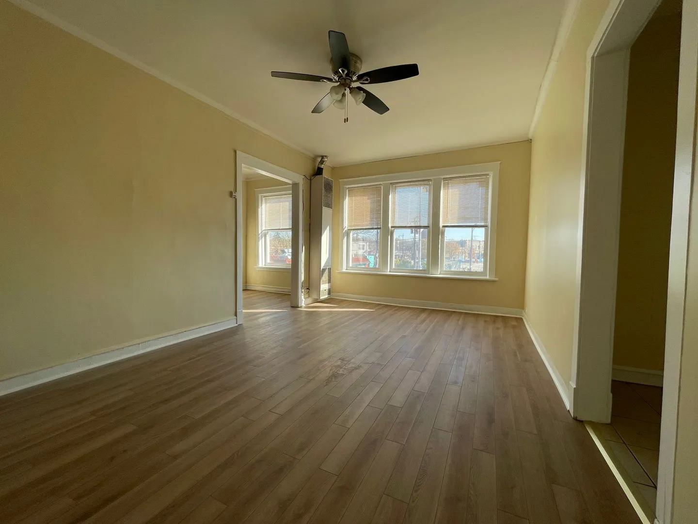 3234 N Pulaski Rd, , 60641, USA 60641-unit#2C-Chicago-IL