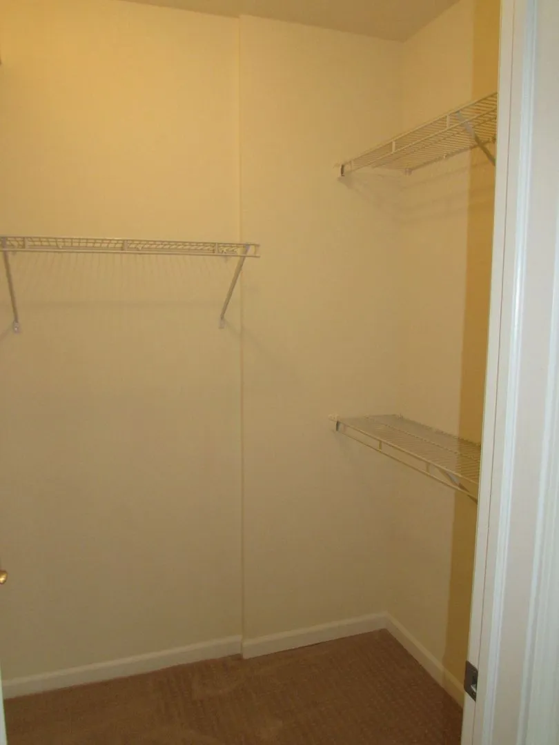 3919 N Kedzie Ave, , 60618, USA 60618-unit#2N-Chicago-IL