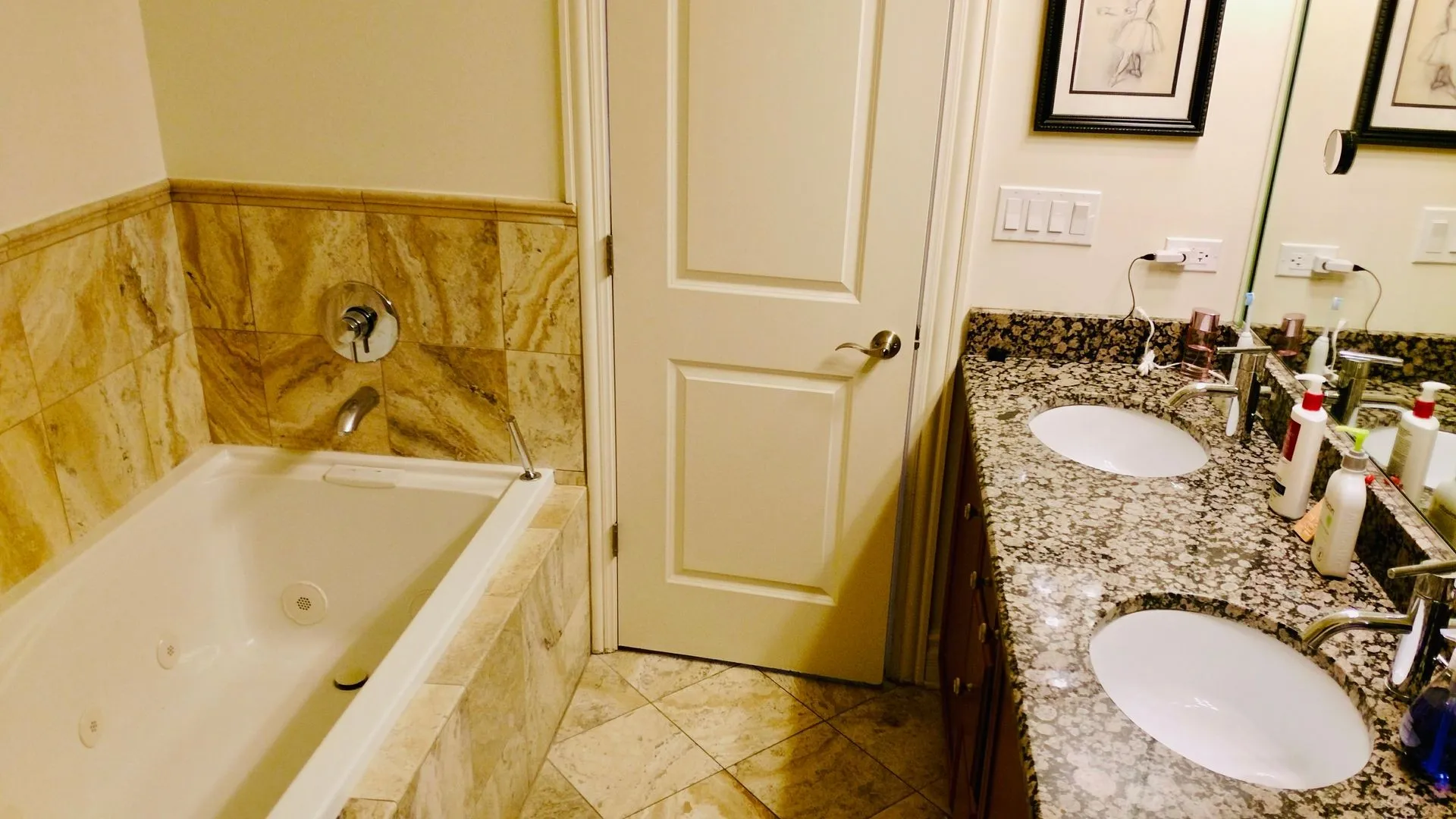 4507 W Lawrence Ave, , 60630, USA 60630-unit#202-Chicago-IL