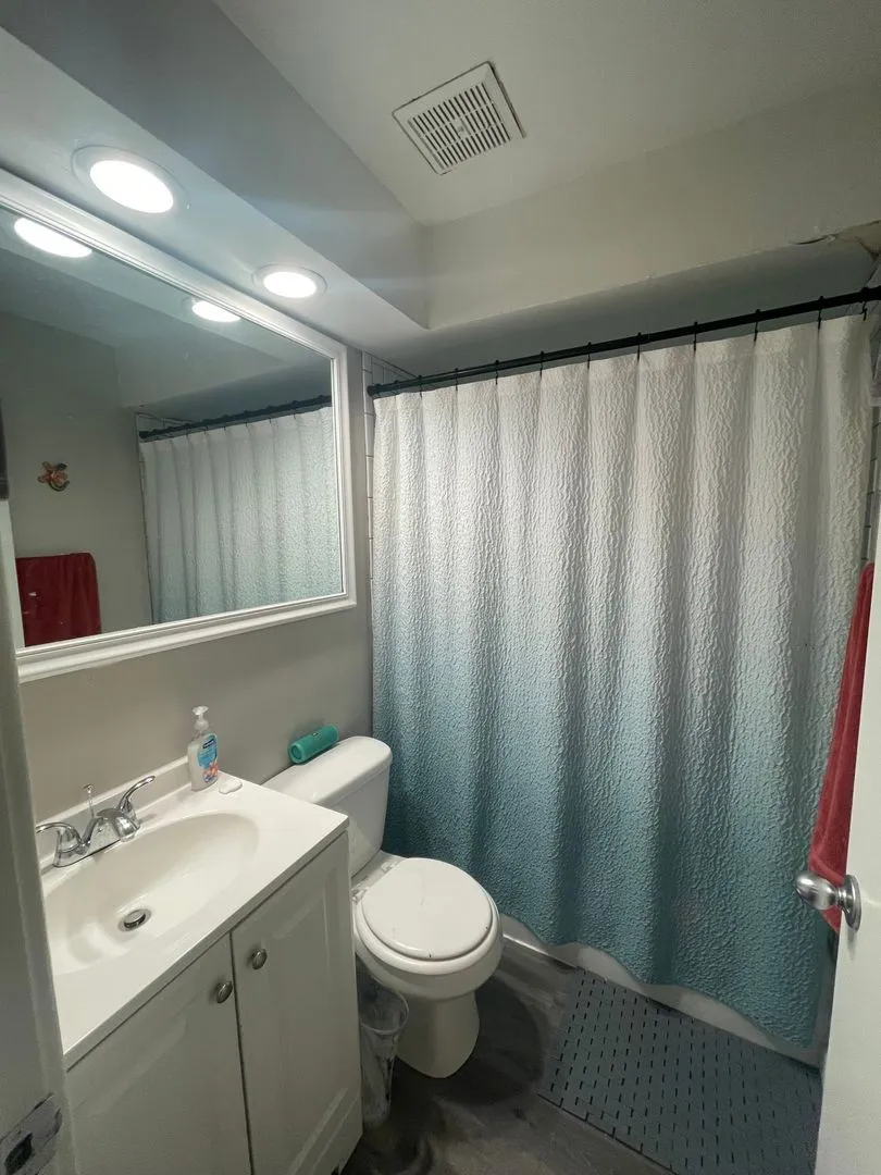 535 W Briar Pl, ,  60657, USA 60657-unit#254-Chicago-IL
