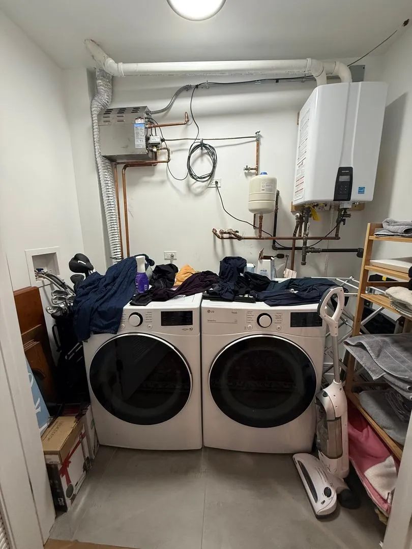 2244 N Kenmore Ave, , 60614, USA 60614-unit#2S-Chicago-IL