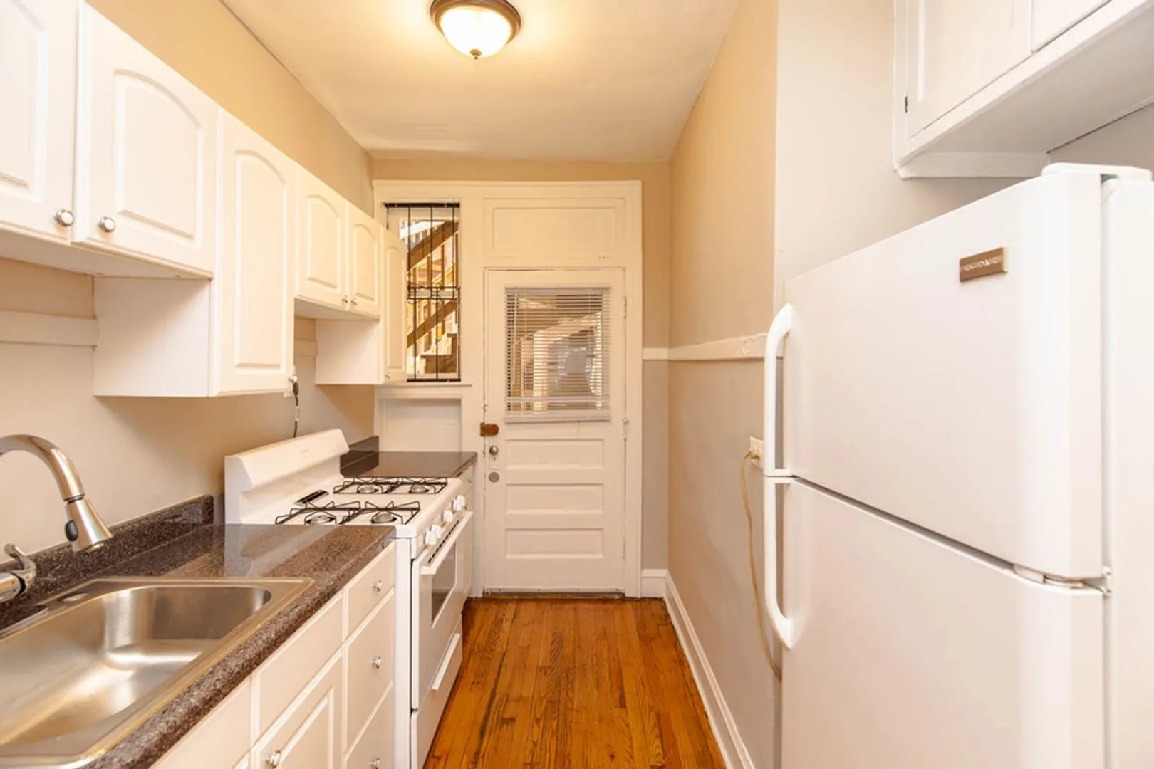 W Touhy Ave, ,  60626, USA 60626-unit#3N-Chicago-IL