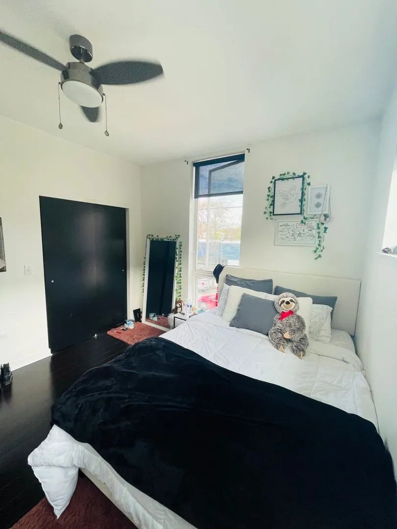6354 N Lakewood Ave, ,  60660, USA 60660-unit#31-Chicago-IL