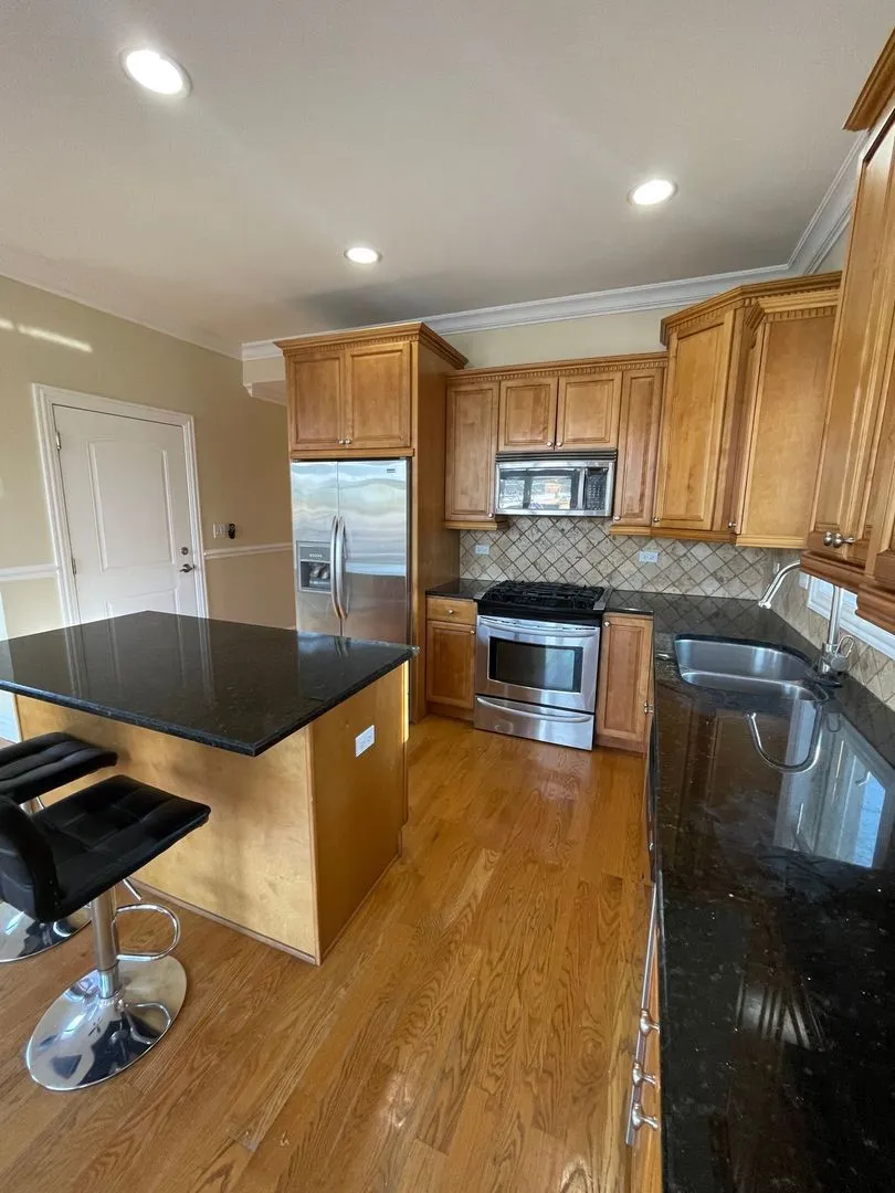 4507 W Lawrence Ave, , 60630, USA 60630-unit#202-Chicago-IL