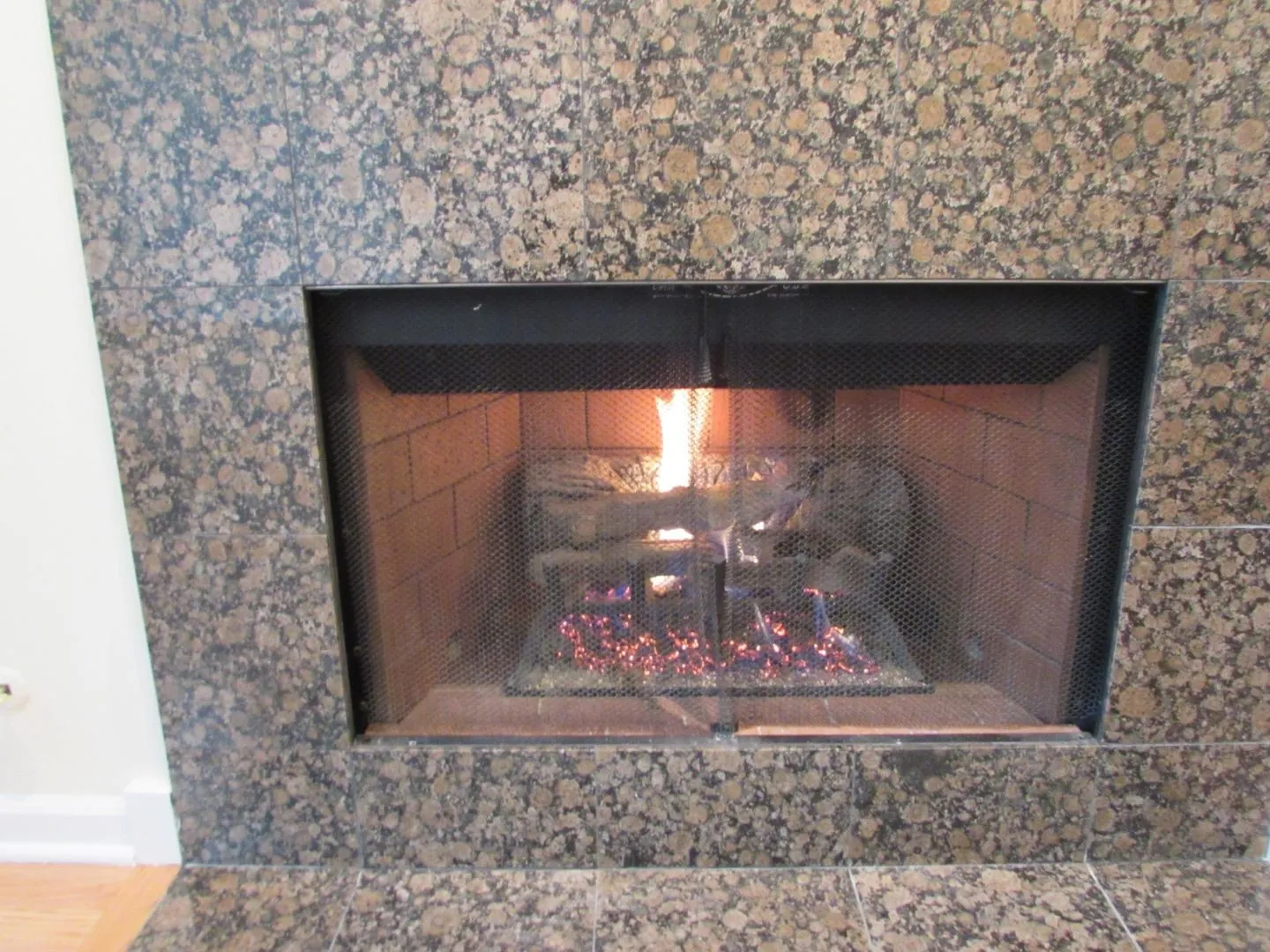 3919 N Kedzie Ave, , 60618, USA 60618-unit#2N-Chicago-IL