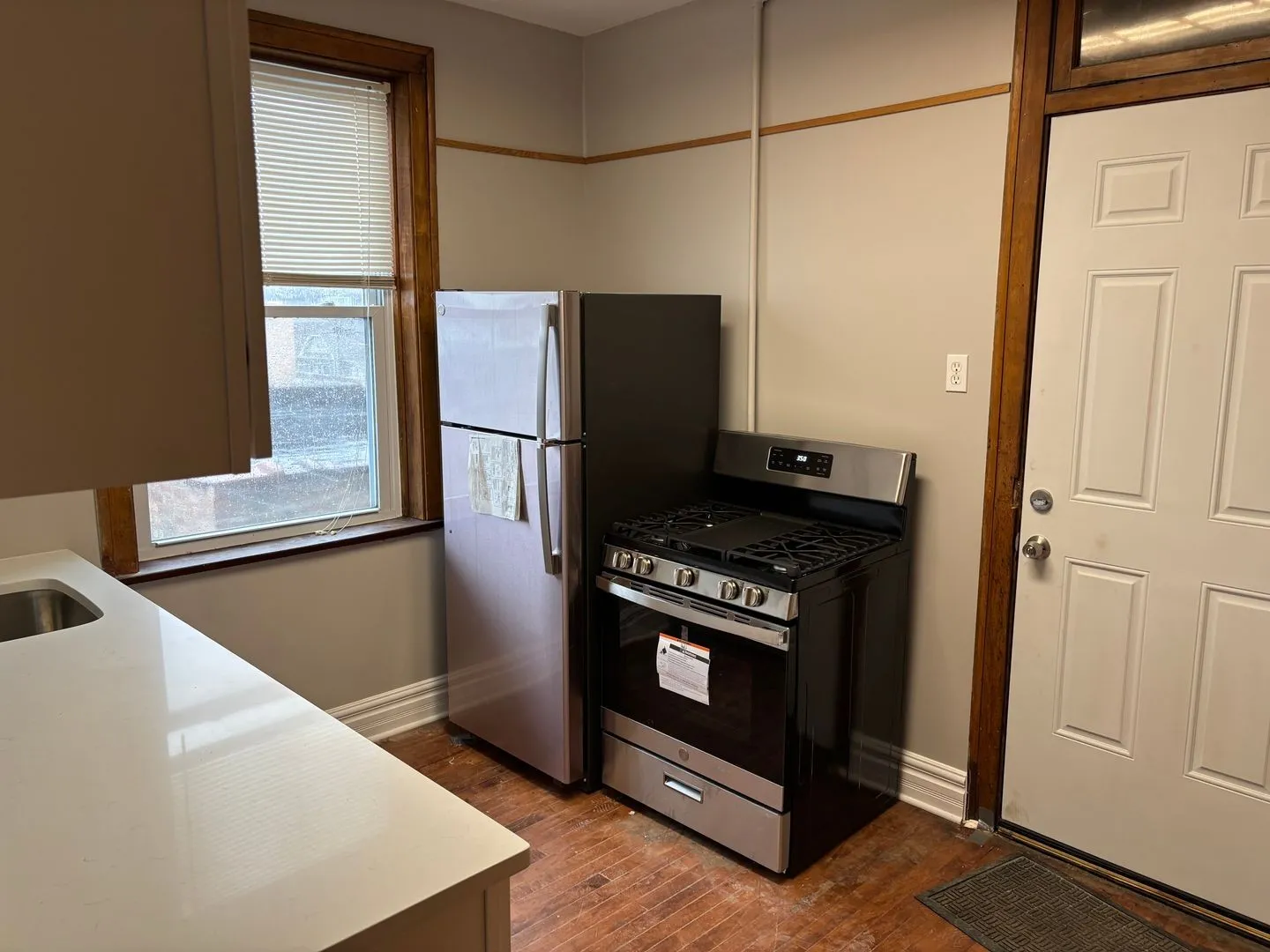 5355 W Irving Park Rd, ,  60641, USA 60641-unit#3-Chicago-IL