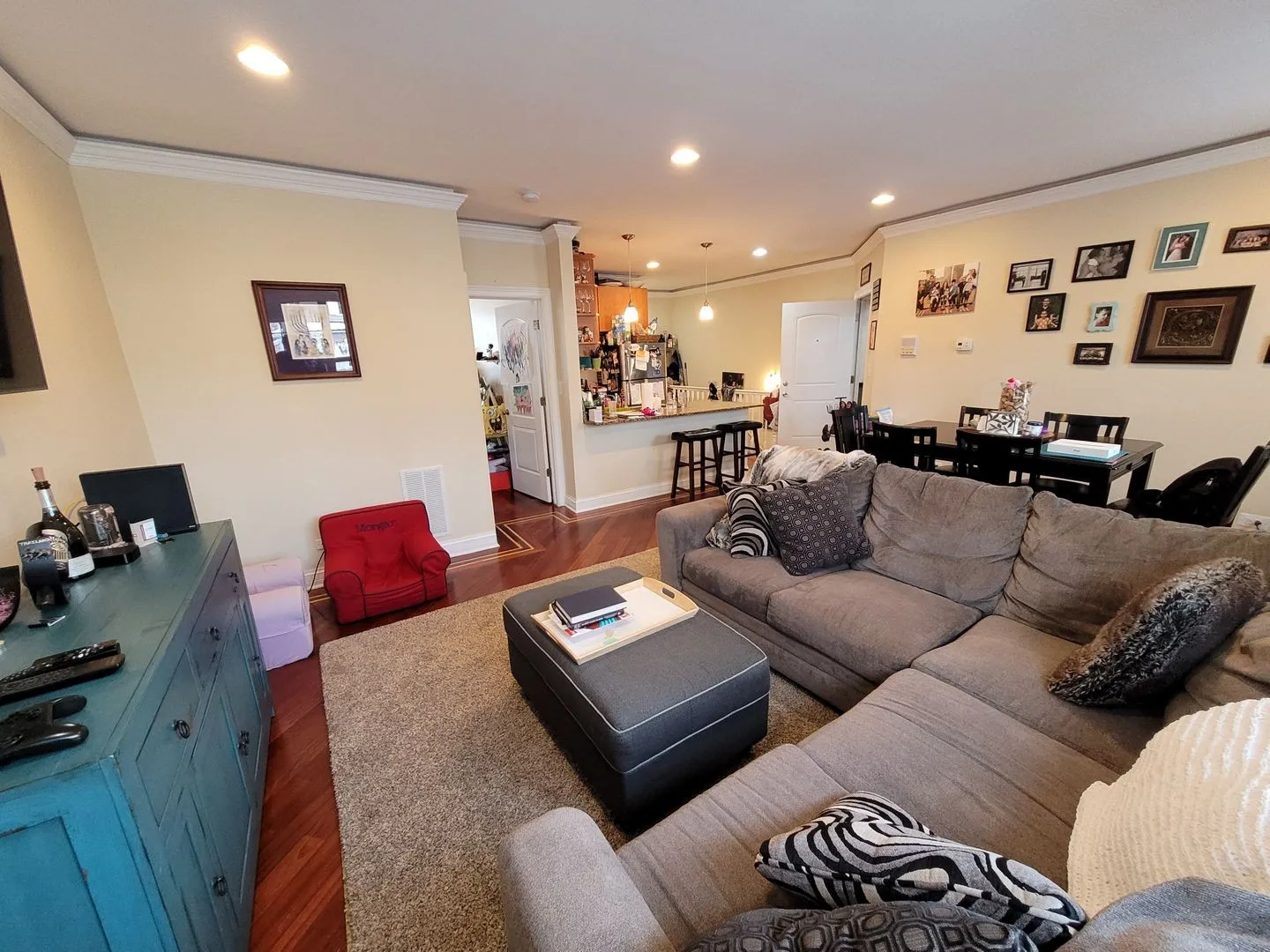 4169 W Cullom Ave, ,  60641, USA 60641-unit#1-Chicago-IL