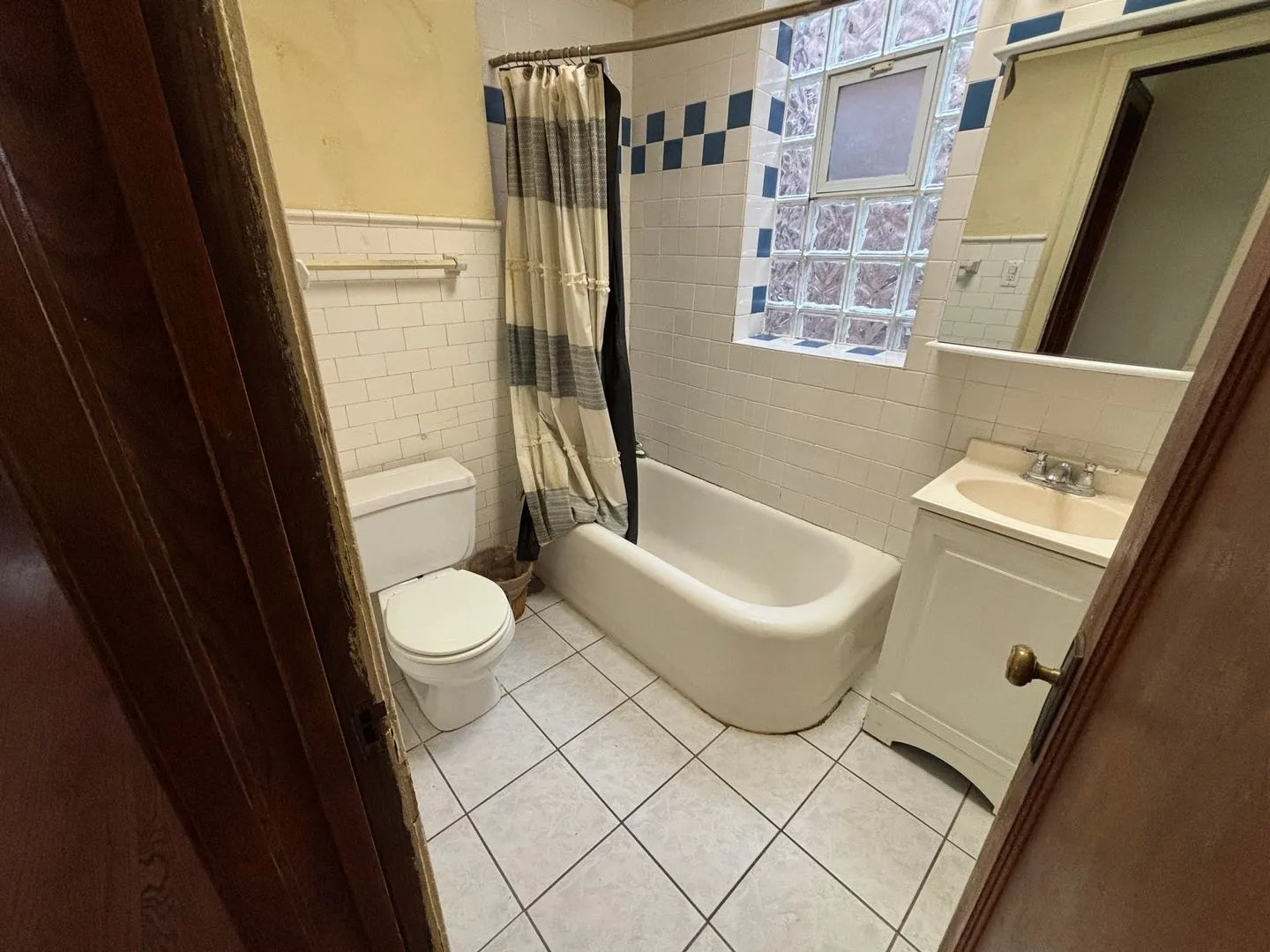 5355 W Irving Park Rd, ,  60641, USA 60641-unit#3-Chicago-IL