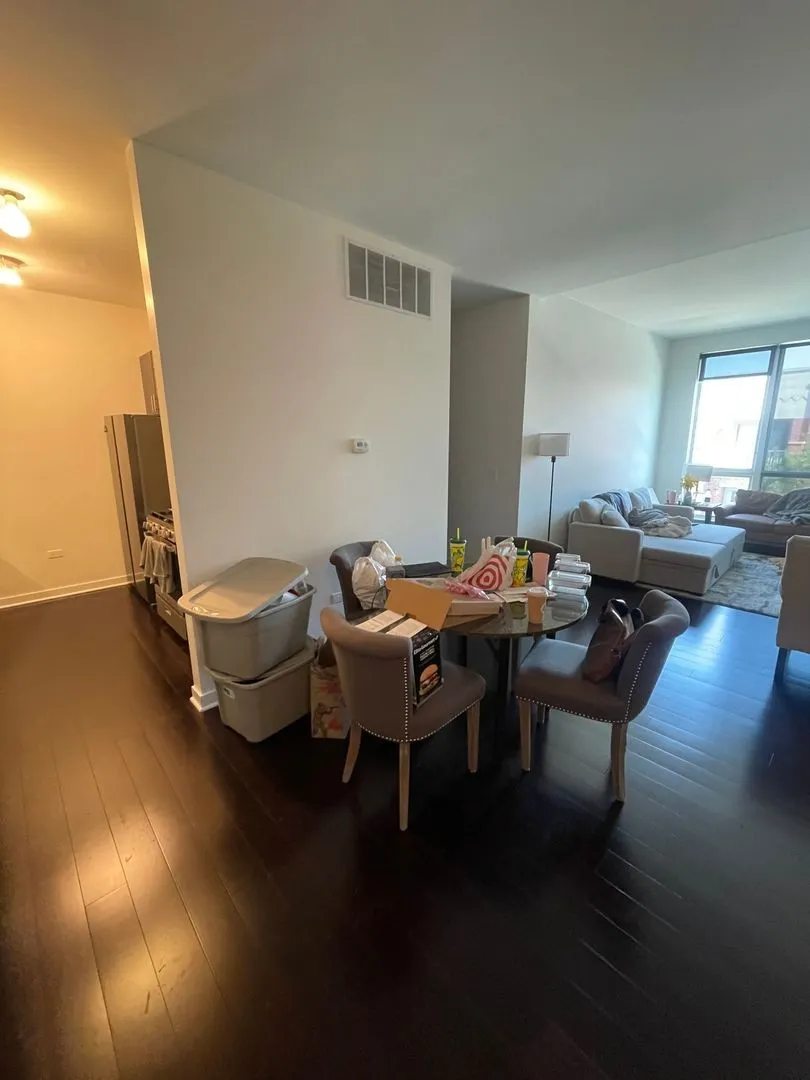 6354 N Lakewood Ave, ,  60660, USA 60660-unit#32-Chicago-IL