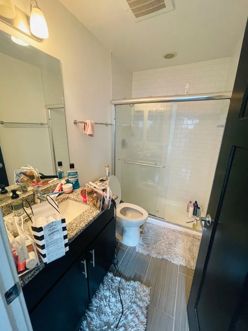 6354 N Lakewood Ave, ,  60660, USA 60660-unit#31-Chicago-IL