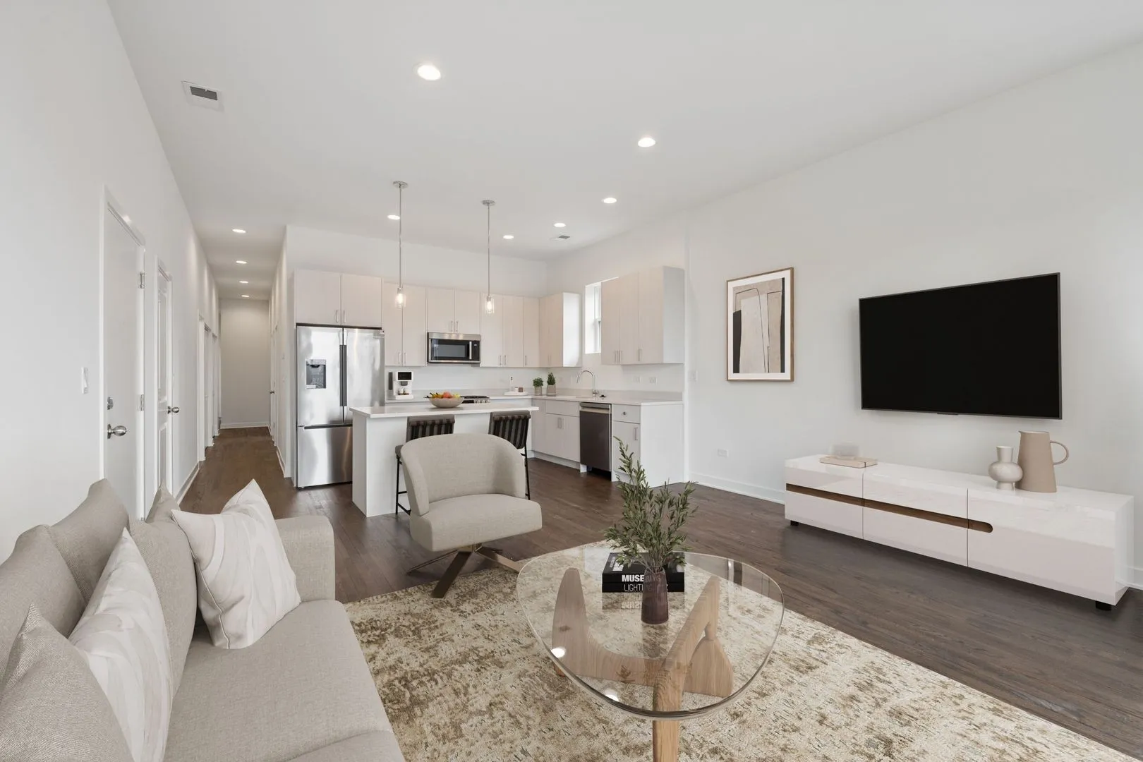 1952 W Erie St, ,  60622, USA 60622-Chicago-IL