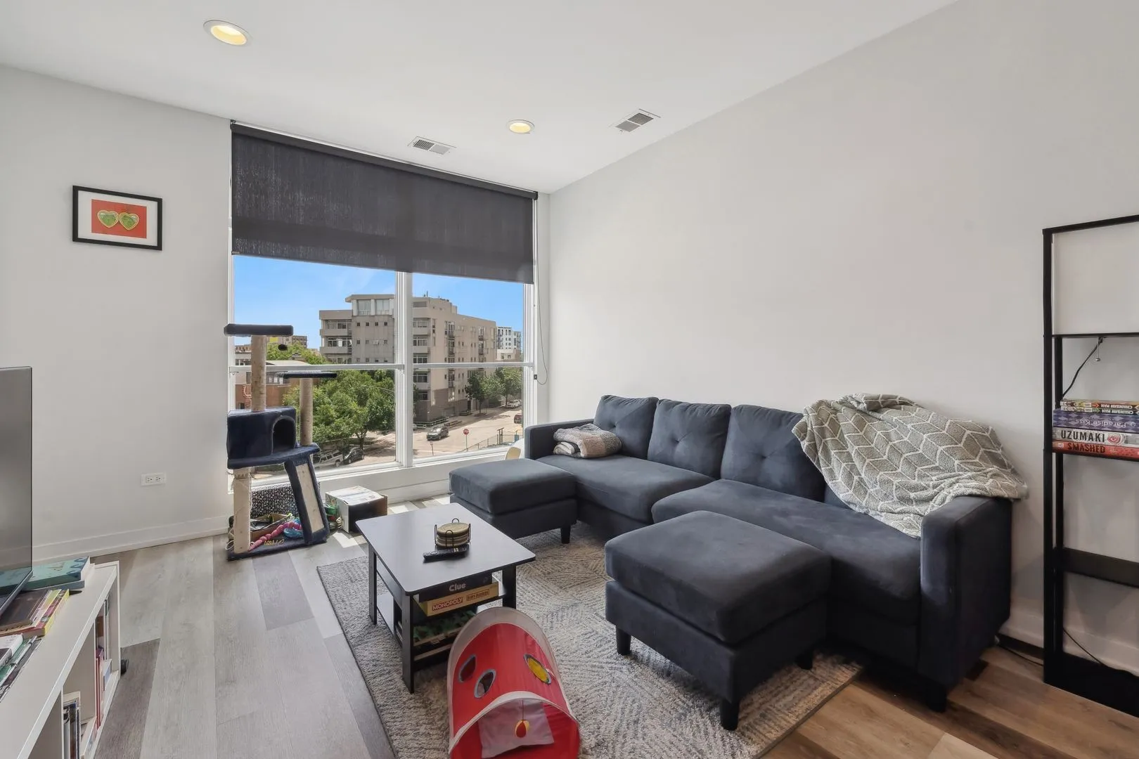 713 N Milwaukee Ave, , 60642, USA 60642-unit#602-Chicago-IL